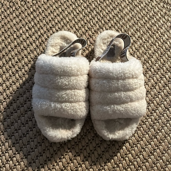 GUC PUFF YA UGGS - cream - Picture 1 of 4